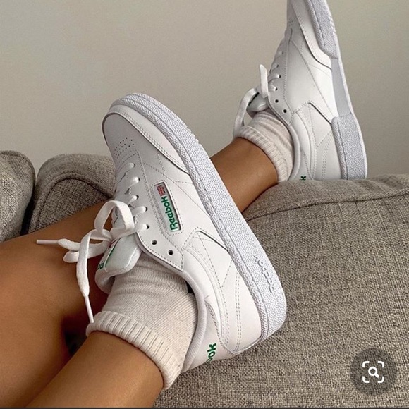 NEW Reebok Club C Sneakers (White/Green) - Picture 2 of 8